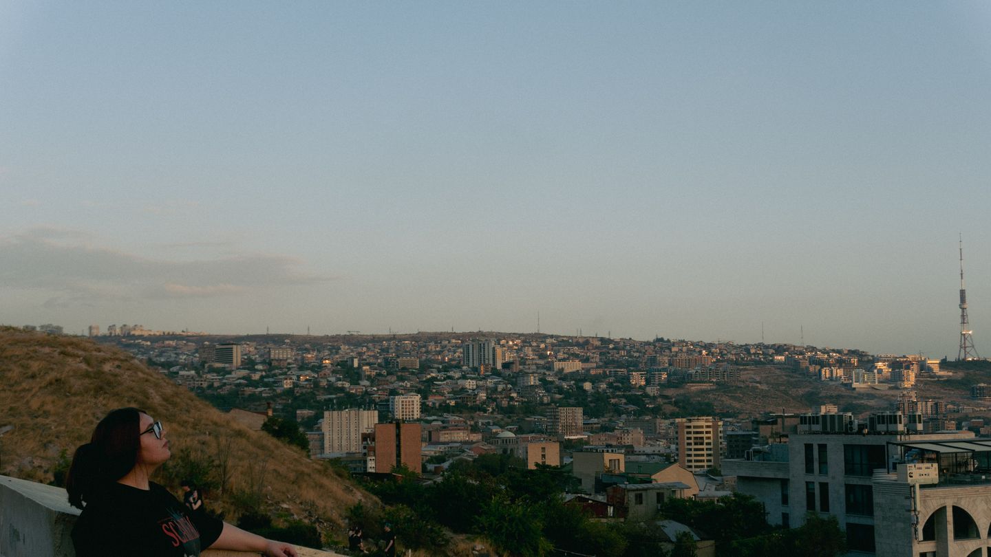 Photograph 2 of 16